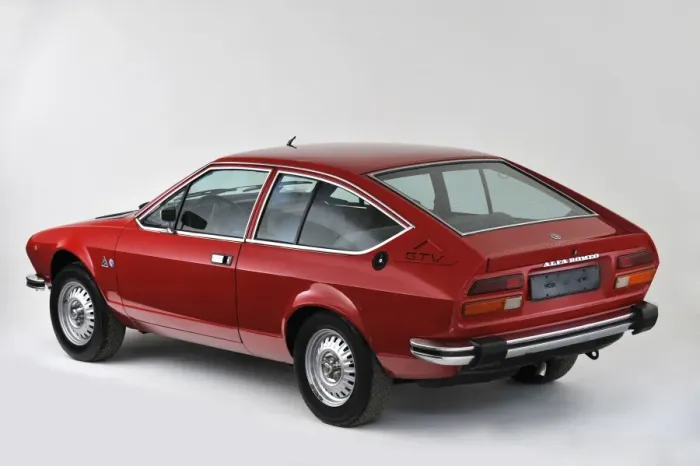 Framed Print : 1981 Alfa Romeo Alfetta GTV Framed Print : 1981 Alfa Romeo Alfetta GTV