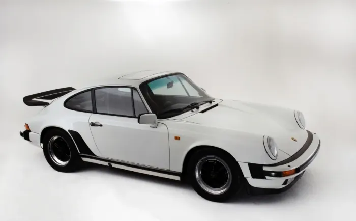 Framed Print : 1987 Porsche 911 Framed Print : 1987 Porsche 911