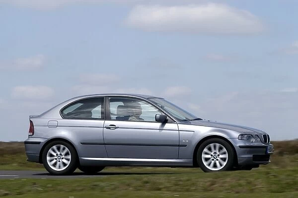 2004 BMW 318 Compact