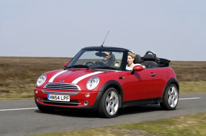 Framed Print : 2004 Mini Cooper