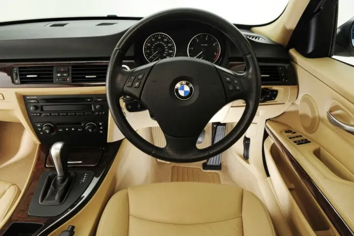 Framed Print : 2005 BMW 320d touring