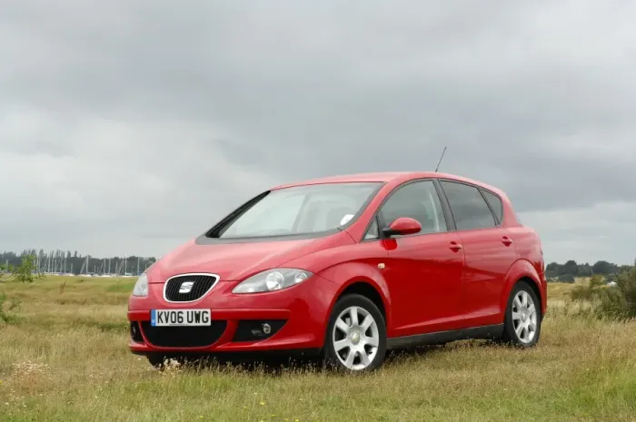 Framed Print : 2006 SEAT Toledo Framed Print : 2006 SEAT Toledo