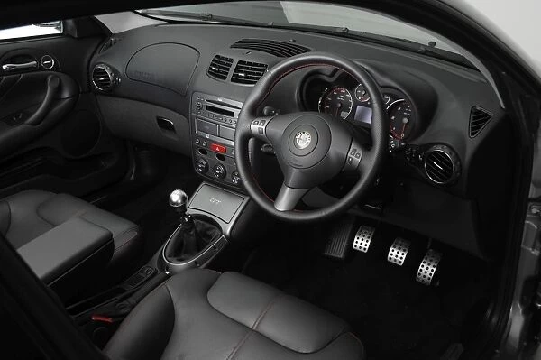2007 Alfa Romeo GT interior