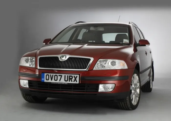 Framed Print : 2007 Skoda Octavia estate