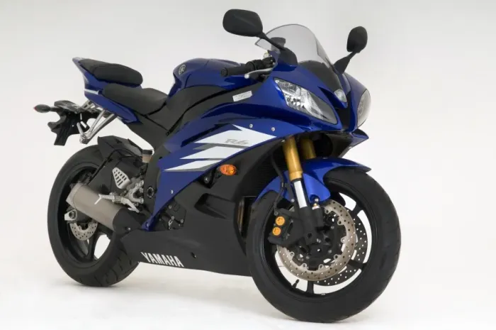 Framed Print : 2007 Yamaha YZF-R6R Framed Print : 2007 Yamaha YZF-R6R