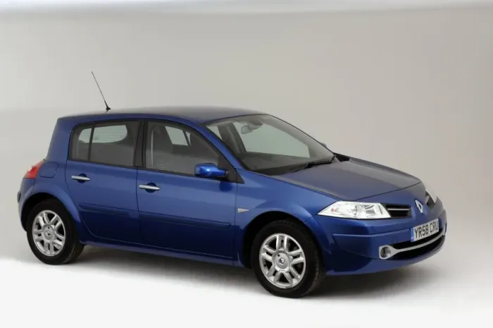 Framed Print : 2008 Renault Megane
