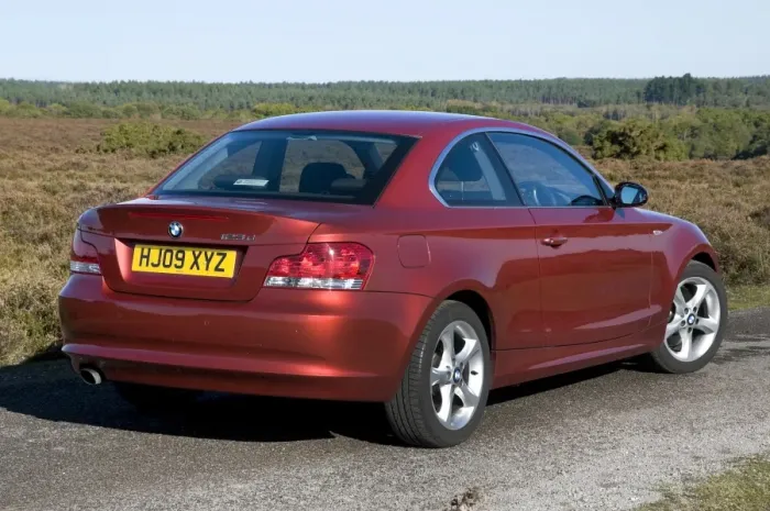 Framed Print : 2009 BMW 123d