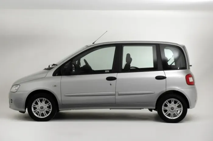 Framed Print : 2009 Fiat Multipla