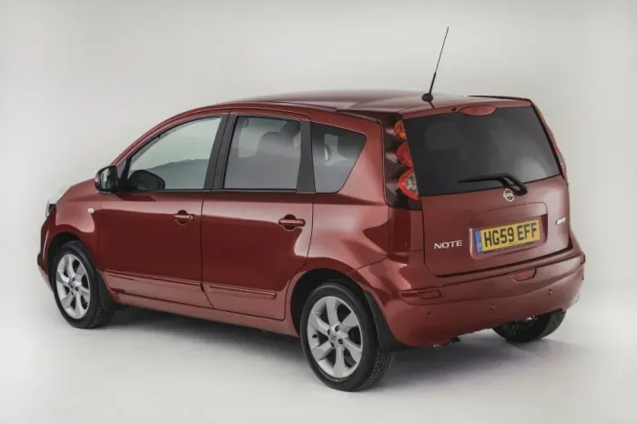 Framed Print : 2009 Nissan Note