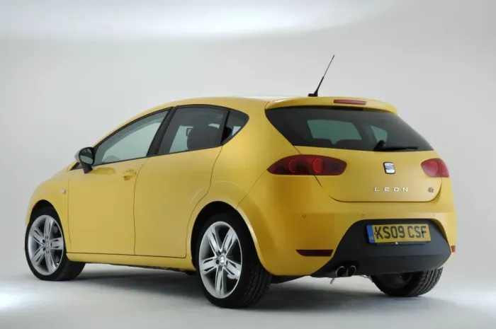 Framed Print : 2009 Seat Leon Framed Print : 2009 Seat Leon