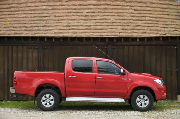 Framed Print : 2009 Toyota HiLux