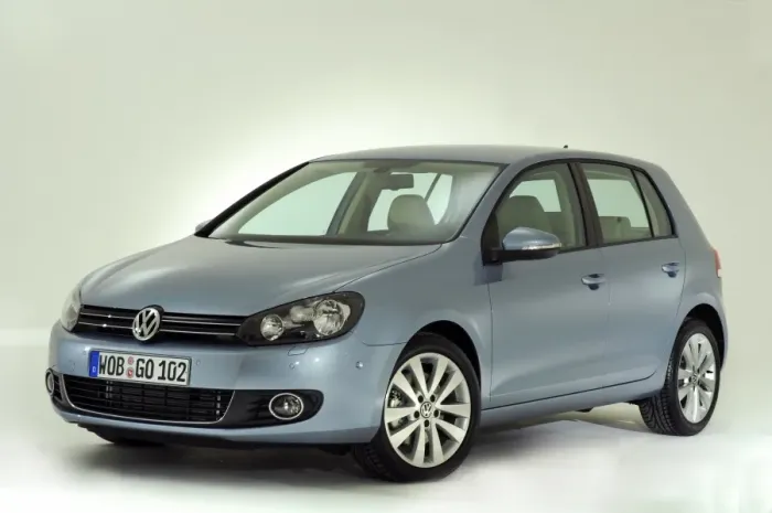 Framed Print : 2009 VW Golf Mk6
