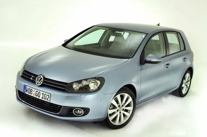 Framed Print : 2009 VW Golf Mk6 Framed Print : 2009 VW Golf Mk6