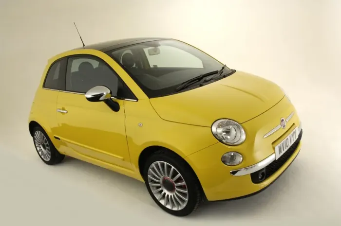 Framed Print : 2010 Fiat 500