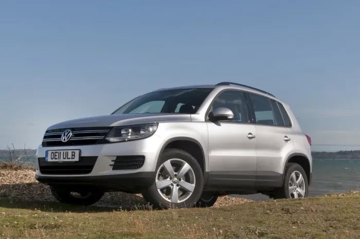Framed Print : 2011 Volkswagen Tiguans 2. 0 Tdi