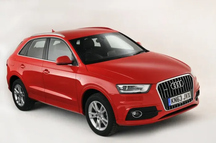 Framed Print : 2013 Audi Q3