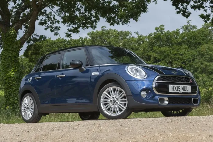 Framed Print : 2015 Mini Cooper S
