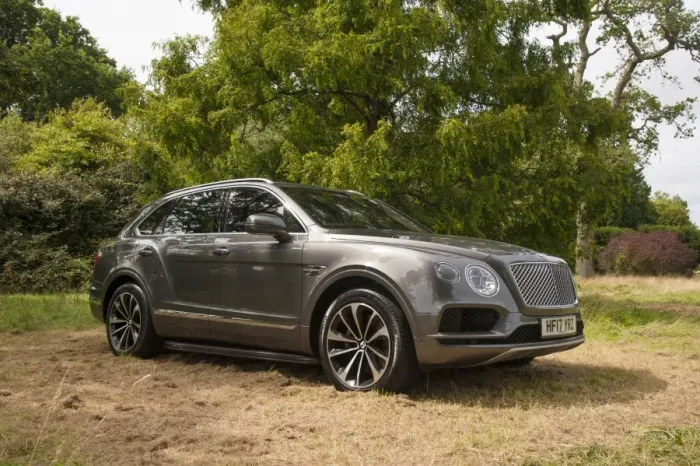 Framed Print : 2017 Bentley Bentayga Framed Print : 2017 Bentley Bentayga