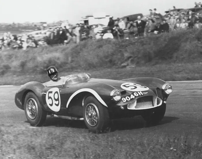 Framed Print : Aston Martin DB3S Graham Hill, Brands Hatch Unlimited Sports Car race 19. 5. 1957 Framed Print : Aston Martin DB3S Graham Hill, Brands Hatch Unlimited Sports Car race 19. 5. 1957