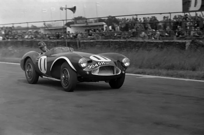 Framed Print : Aston Martin DB3S Peter Blond, Goodwood Whit Monday meeting 10 / 06 / 1957 Framed Print : Aston Martin DB3S Peter Blond, Goodwood Whit Monday meeting 10 / 06 / 1957