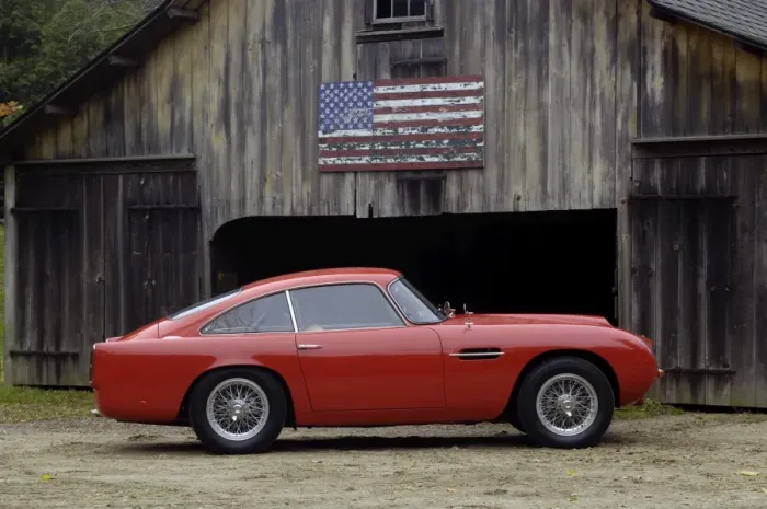 Framed Print : Aston Martin DB4
