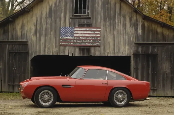 Framed Print : Aston Martin DB4