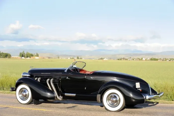 Framed Print : Auburn 852 SC Speedster