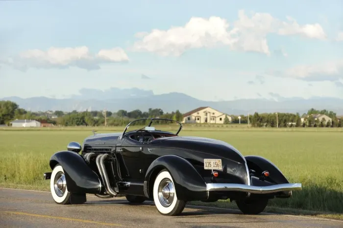 Framed Print : Auburn 852 SC Speedster