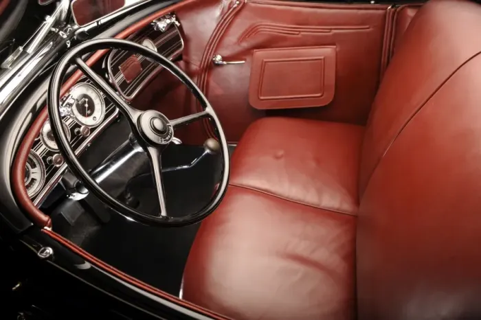 Framed Print : Auburn 852 SC Speedster