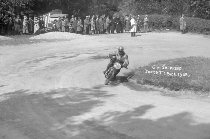 Framed Print : Beardmore Precision, G. W. Shepherd IOM Junior TT 1923 Framed Print : Beardmore Precision, G. W. Shepherd IOM Junior TT 1923