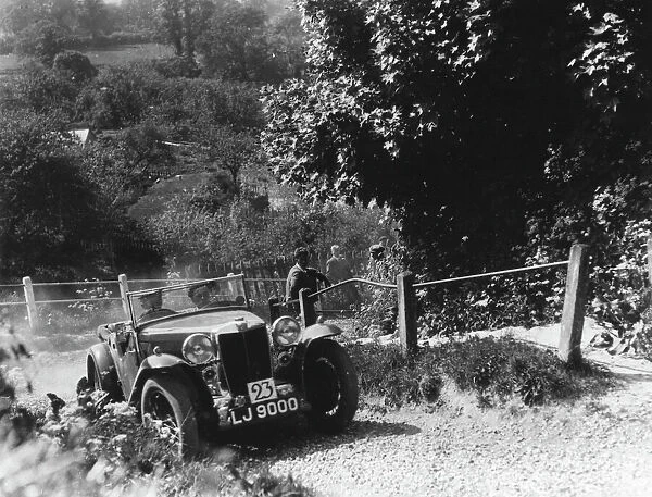 BRU 801 1933 MG K1 Ibberton Hill Climb