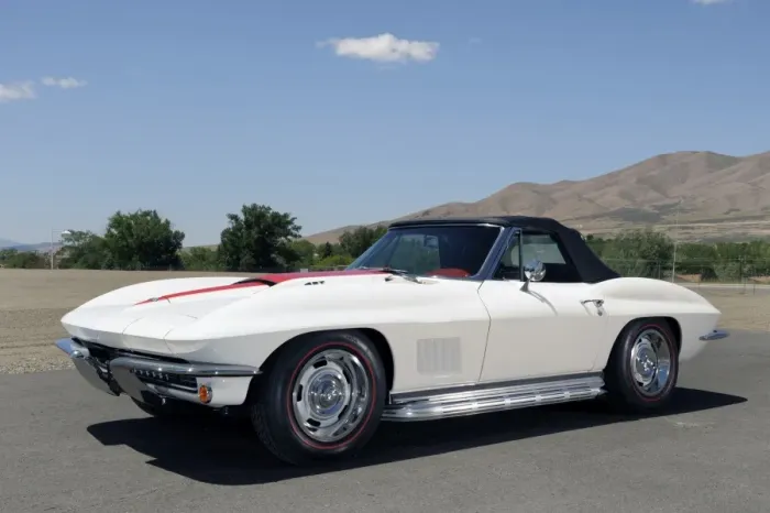 Framed Print : Chevrolet Corvette