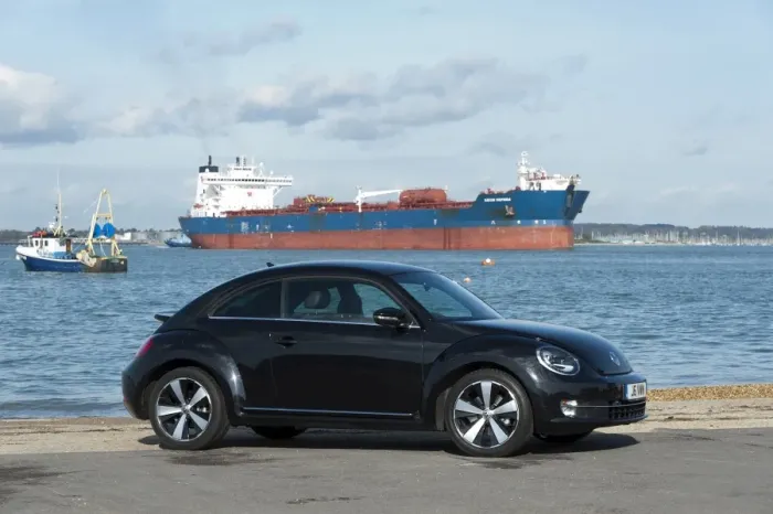 Framed Print : E01186 Volkswagen Beetle 2012 Framed Print : E01186 Volkswagen Beetle 2012
