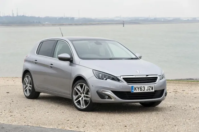 Framed Print : E01522 2014 Peugeot 308 Feline Hatchback