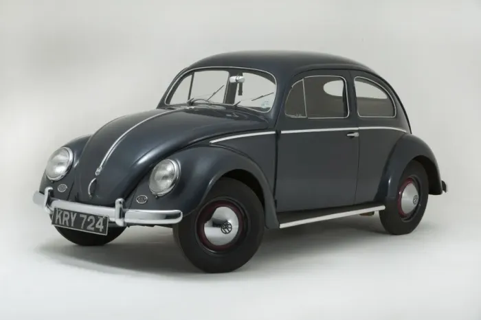 Framed Print : E01540 1953 Volkswagen Beetle