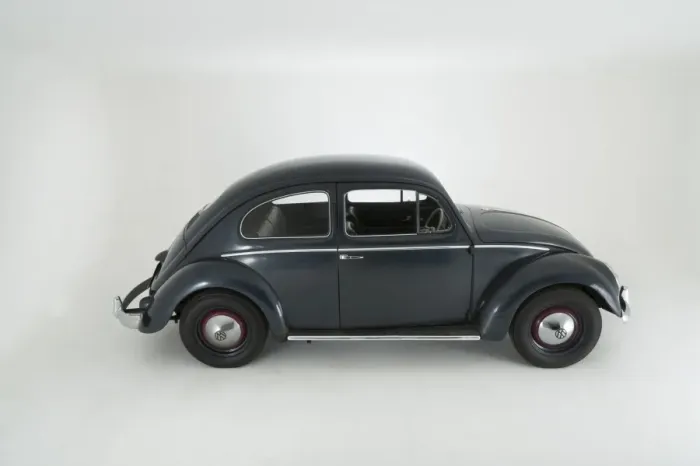 Framed Print : E01540 1953 Volkswagen Beetle