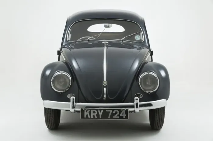 Framed Print : E01540 1953 Volkswagen Beetle