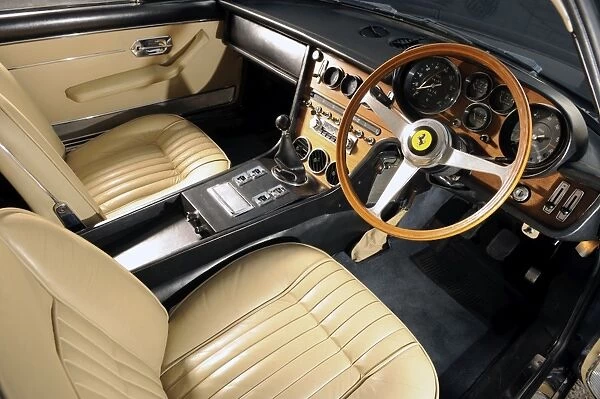 Ferrari 365 gt