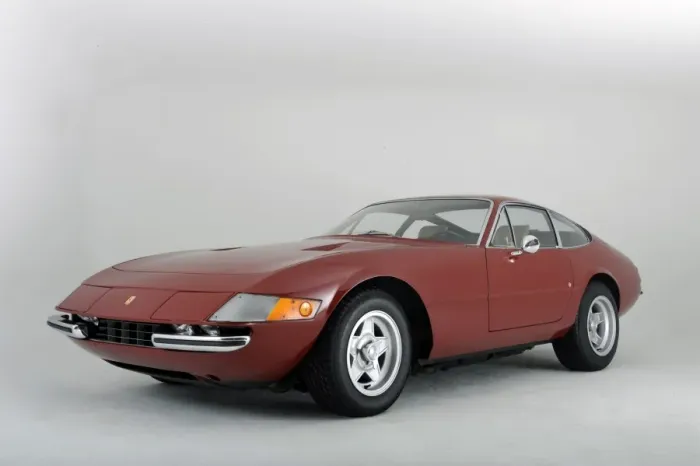 Framed Print : Ferrari 365 GTB Framed Print : Ferrari 365 GTB