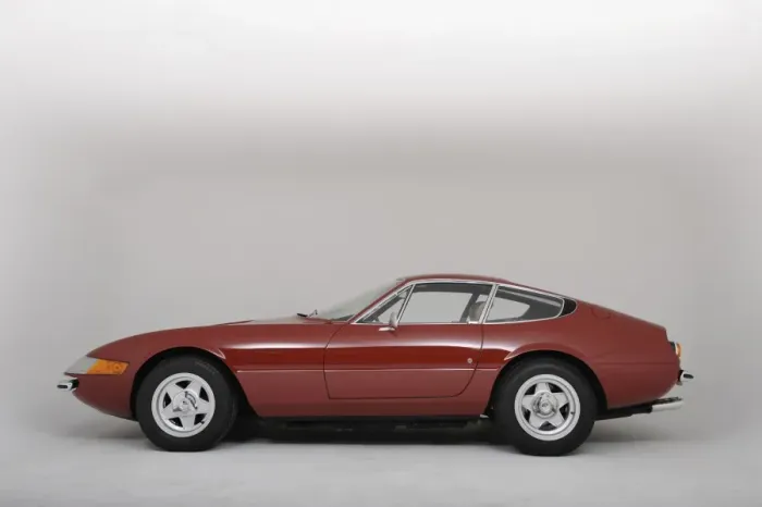 Framed Print : Ferrari 365 GTB Framed Print : Ferrari 365 GTB