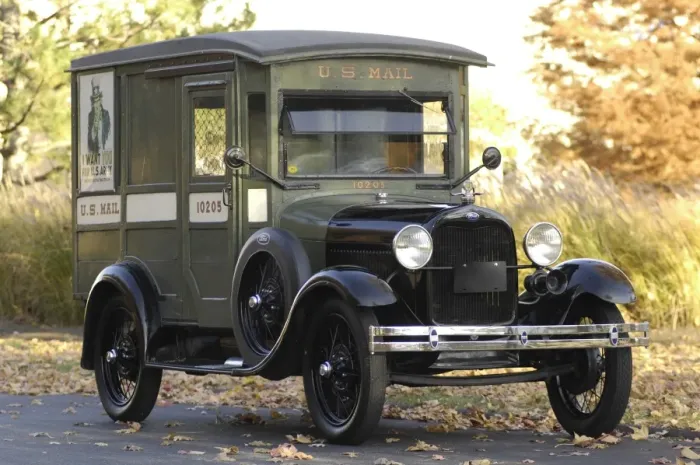 Framed Print : Ford Delivery van