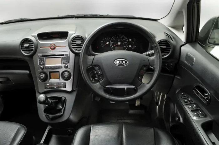 Framed Print : Kia Carens 3 CRDi 2012