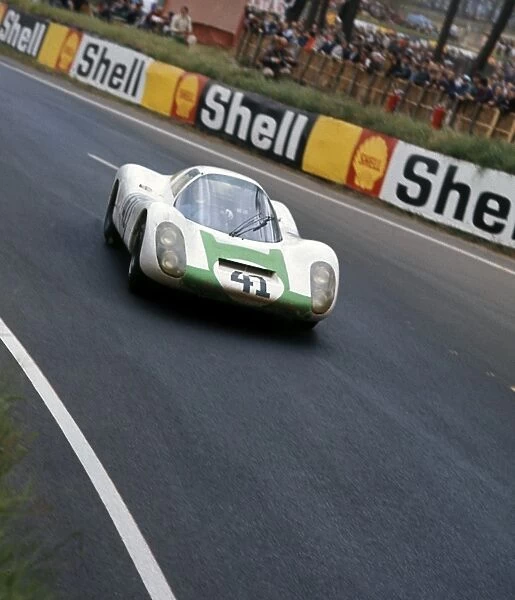 Le Mans 1967. Porsche type 907-6. Siffert & Herrman