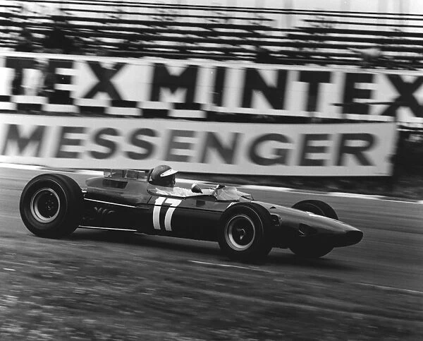 Lotus 25-BRM V8, Mike Spence. British Grand Prix 1966