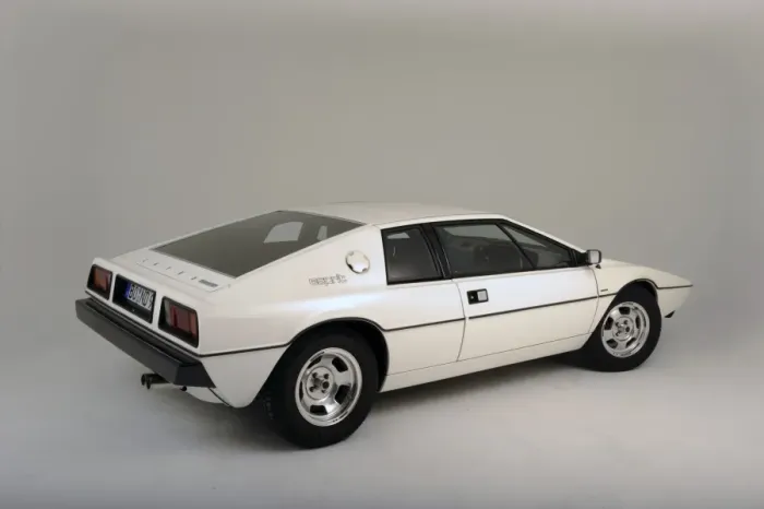 Framed Print : Lotus Esprit 1977