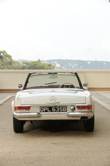 Framed Print : Mercedes Benz 230SL Framed Print : Mercedes Benz 230SL
