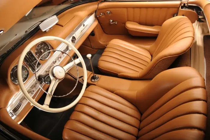 Framed Print : Mercedes Benz 300