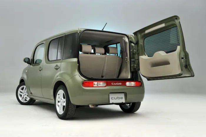 Framed Print : Nissan Cube 2008 Framed Print : Nissan Cube 2008