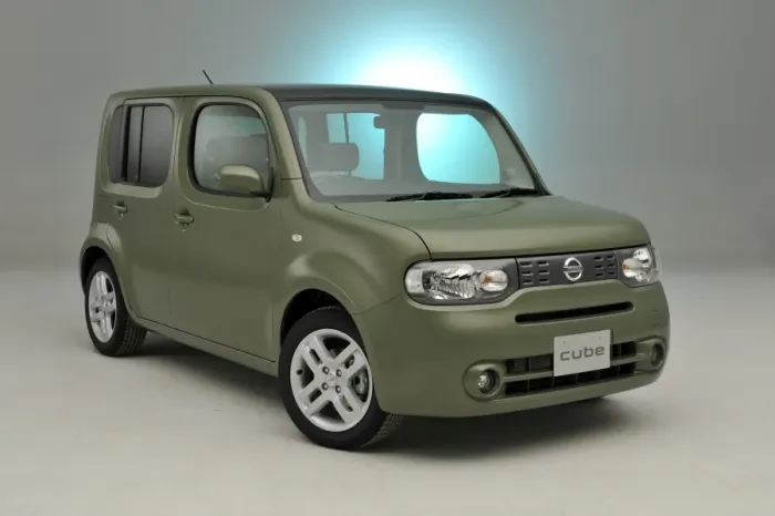 Framed Print : Nissan Cube 2008 Framed Print : Nissan Cube 2008