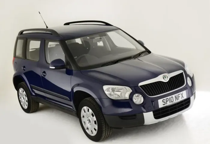 Framed Print : Skoda Yeti 2010